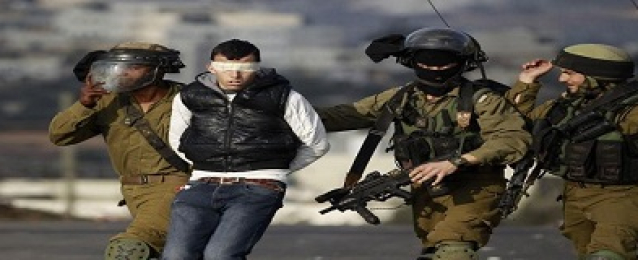 قوات الاحتلال تعتقل 18 فلسطينيا من الضفة الغربية