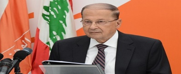 الرئيس اللبناني يعقد اجتماعا أمنيا لتقييم الوضع الأمني وتداعيات استقالة الحريري