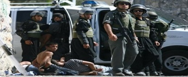 الاحتلال الإسرائيلي يعتقل 19 فلسطينيا من الضفة الغربية