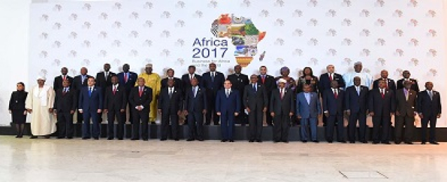 كلمة السيد الرئيس بالجلسة الافتتاحية لمنتدي أفريقيا 2017 المنعقد بشرم الشيخ
