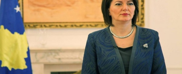 رئيسة كوسوفو تثمن مجهودات تلاوي للمراة