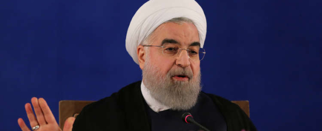 روحاني يحذر قادة ايرانيين من مواجهة مصير الشاه