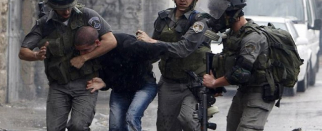 الاحتلال الإسرائيلي يشن حملة اعتقالات في الضفة الغربية والقدس