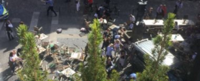الشرطة الألمانية: مقتل 4 أشخاص على الأقل في عملية دهس بمدينة مونستر وانتحار المنفذ