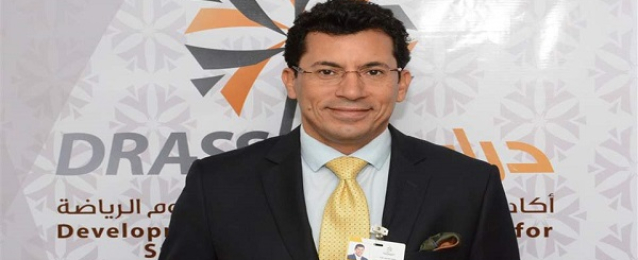 وزير الرياضة يطالب النادي المصري بإنشاء شركة للاستثمار الرياضي