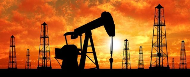 النفط يرتفع بدعم تراجع مخزونات أمريكا
