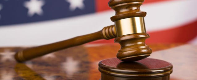 قاض أمريكي يعلق مؤقتا ترحيل أسر المهاجرين التي تم لم شملها