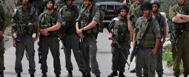 الاحتلال الإسرائيلي يغلق مداخل 4 قرى بمحافظة سلفيت ويعتقل 12 فلسطينياً