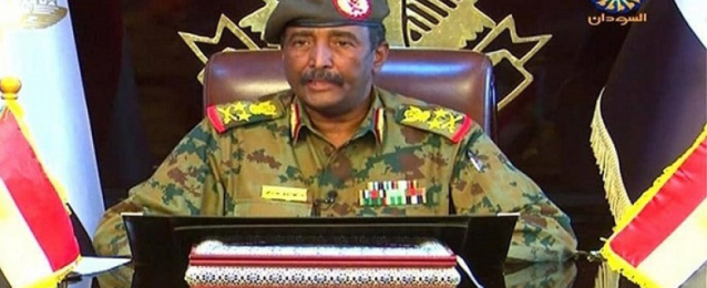 رئيس مجلس السيادة الإنتقالي يتعهد بإيجاد حلول لكافة قضايا ومشكلات شرق السودان