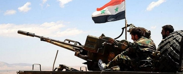 الجيش السوري يدمر عربة مفخخة وآليات للإرهابيين في ريف حماة الشمالي