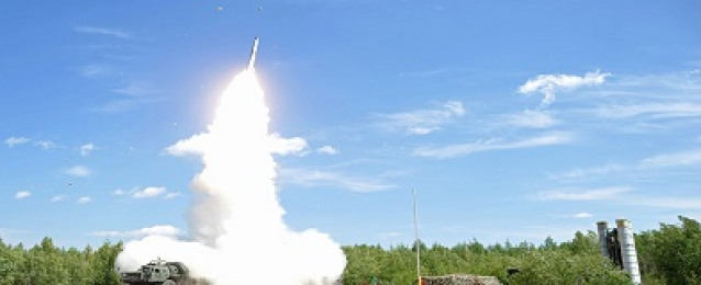موسكو تختبر بنجاح صاروخا جديدا في كازاخستان
