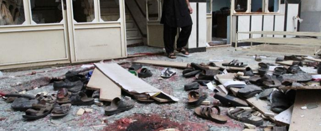 مقتل 10 أشخاص وإصابة 8 جراء سقوط قذيفة على منزل خلال حفل زفاف بأفغانستان
