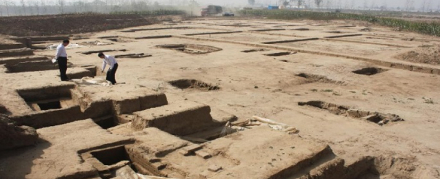 اكتشاف 27 مقبرة تعود لنحو 1800 سنة وسط الصين