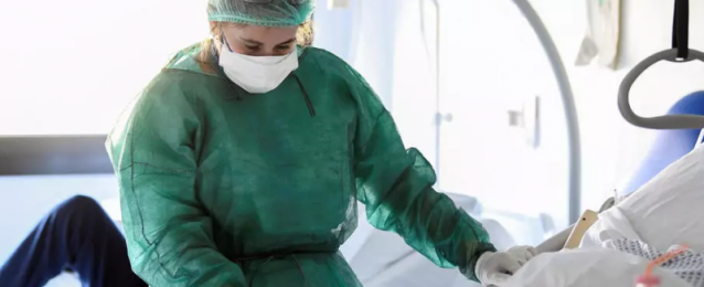 إسبانيا تسجل 738 وفاة جديدة بسبب فيروس كورونا