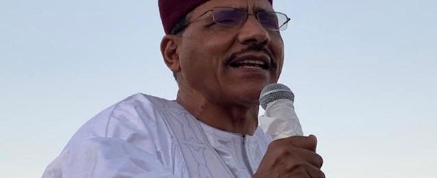 مرشح المعارضة ماهاماني عثمان يعلن فوزه في الانتخابات الرئاسية بالنيجر