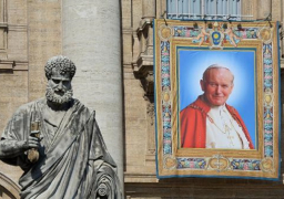 10 آلاف لبناني يشارك في تقديس باباوين في الفاتيكان