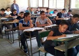 محافظ الجيزة: السبت .. امتحانات النقل طبقا للمناهج