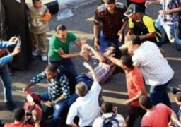 مصرع شخص وإصابة 12 في اشتباكات بالأسلحة النارية بين باعة جائلين بالمنصورة