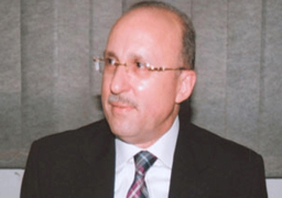 وزير الصحة ينفي وجود علاقة بين وفاة ٤ أطفال بقنا وظهور حالة كورونا بالقاهرة