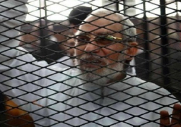 استئناف محاكمة بديع و14 آخرين في أحداث “مسجد الإستقامة”