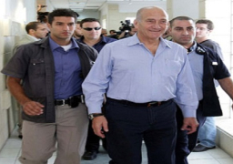 الحكم على ايهود اولمرت بالسجن الفعلي 6 سنوات بتهمة تلقي الرشوة