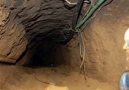 قوات حرس الحدود تدمر 5 انفاق برفح وتضبط أسلحة وبترول خام