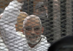 إستئناف محاكمة «بديع» و50 قياديًا إخوانيًا في «غرفة عمليات رابعة»