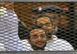 تأجيل محاكمة الناشط أحمد دومة بقضية “الوزراء” لأخر الشهر