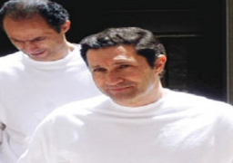 “السجون” ترفض طلبات علاء وجمال مبارك المشاركة فى الانتخابات