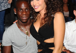 ماريو بالوتيلى في أولى جلسات إستعادة حضانة إبنته