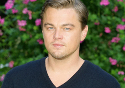 مياه حمامات منزل “دى كابريو” مليئة بفيتامين سى !!