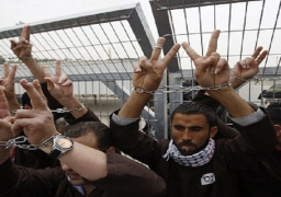 الأسرى المضربون بالسجون الاسرائيلية يطالبون القيادة المصرية بالتدخل لإنقاذهم