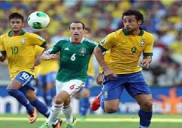 البرازيل تتربص بالكاميرون وصراع بين هولندا وتشيلى