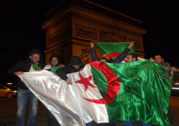 توقيف 74 جزائريا بفرنسا لوقوع حوادث أثناء الاحتفال بتأهل الخضر لدور ال16 بالمونديال