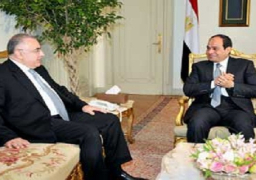 السيسى يستعرض مع هشام رامز السياسة النقدية وسبل زيادة الاحتياطى