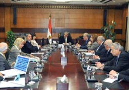 “الوزراء” يوافق على مشروع قرار الحد الأقصى للدخول بـ42 ألف