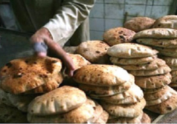 شعبة المخابز بالسويس تطالب بتيسير استخراج بطاقات التموين الممغنطة