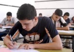 بدء امتحانات الثانوية العامة …والتعليم تؤكد الأسئلة ليس لها أبعاد سياسية