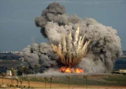 اسرائيل تشن غارات على غزة وتعتقل 17 فلسطينيا منهم قيادات حماس