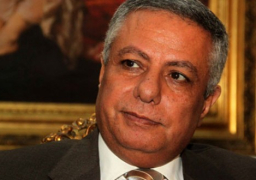 تداول أسئلة من امتحان “عربي الثانوية” على “تويتر”وأبوالنصر يحيل الجميع للتحقيق