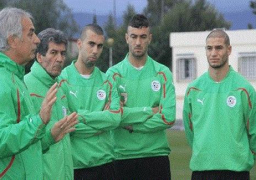 مدرب الجزائر يطلب من اللاعبين الافطار يوم مواجهة المانيا