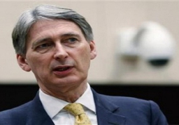 وزير الدفاع البريطاني يقلل من المخاوف بشأن خفض قوات الجيش