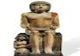 آثريون مصريون يطلقون حملة لوقف بيع تمثال الكاتب”سخم كا” فى المزاد بلندن