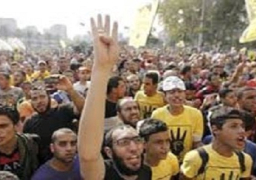 الأمن يفرق مسيرة للإخوان بعد صلاة العيد بالهرم