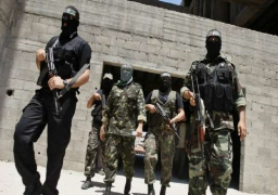 كتائب القسام تعلن قنص 3 جنود إسرائيليين وتفجير دبابة وجرافة