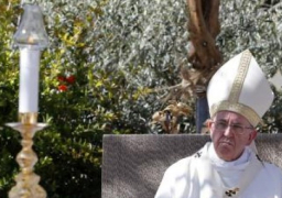 بابا الفاتيكان يتصل بالرئيسين الفلسطيني والإسرائيلي ويحثهما على السلام