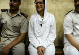 تأجيل محاكمة ماهينور المصري وآخرون باقتحام قسم الرمل إلي 13 أكتوبر