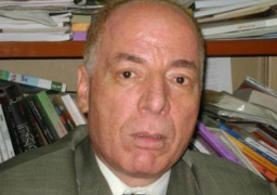 حلمي النمنم مشرفا على دار الكتب والوثائق القومية