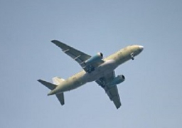 الجزائر تقرر غلق ممرات جوية امام مرور طائرات النقل الليبية