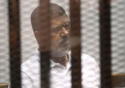 تأجيل محاكمة مرسى واخرين بأحداث الاتحادية لـ20 اغسطس